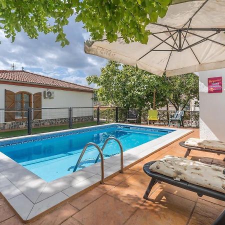 Casa Rural Vistablanca En Una Sola Planta Con Bonitas Vistas Y Piscina - Junto A La Capital Y La Alhambra Cenes De La Vega Luaran gambar