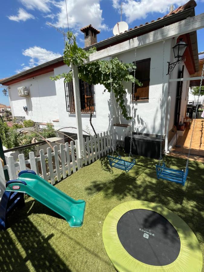 Casa Rural Vistablanca En Una Sola Planta Con Bonitas Vistas Y Piscina - Junto A La Capital Y La Alhambra Cenes De La Vega Luaran gambar