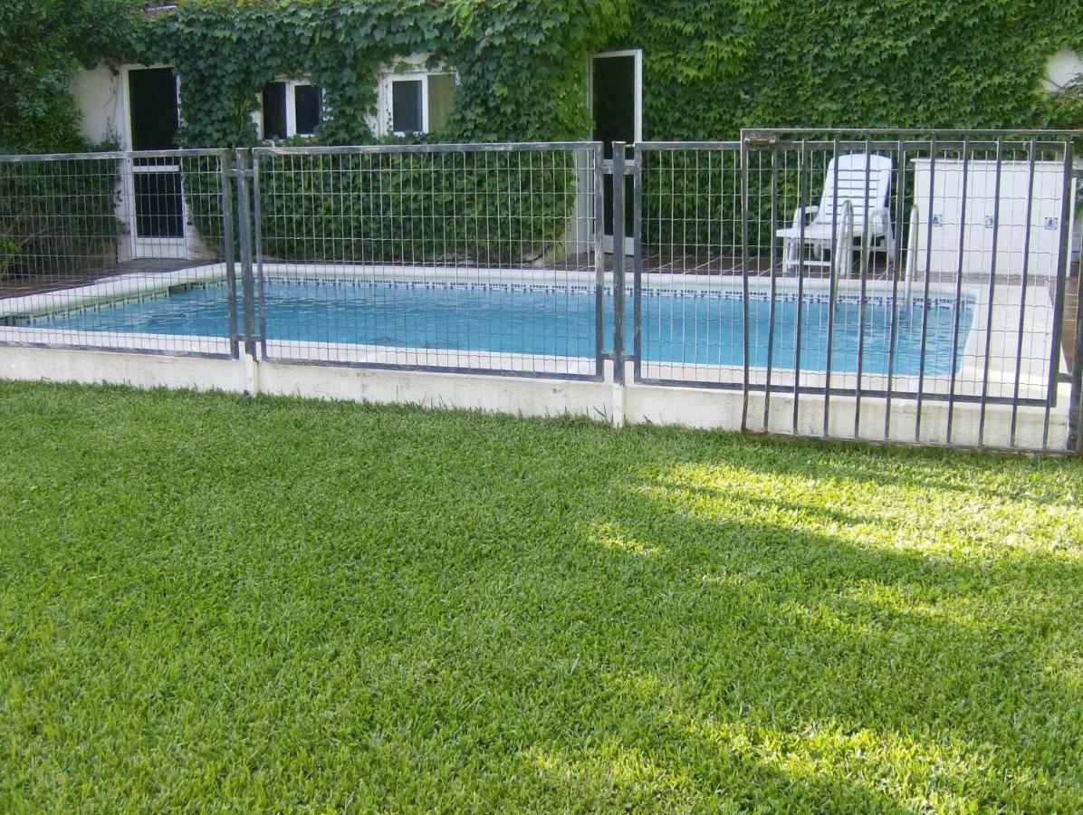 Casa Rural Vistablanca En Una Sola Planta Con Bonitas Vistas Y Piscina - Junto A La Capital Y La Alhambra Cenes De La Vega Luaran gambar