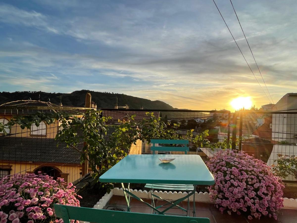 Casa Rural Vistablanca En Una Sola Planta Con Bonitas Vistas Y Piscina - Junto A La Capital Y La Alhambra Cenes De La Vega Luaran gambar