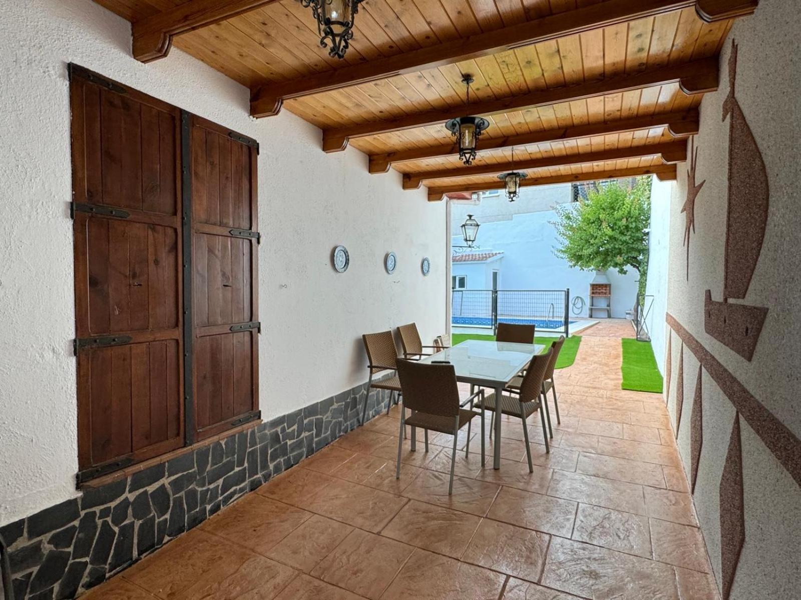 Casa Rural Vistablanca En Una Sola Planta Con Bonitas Vistas Y Piscina - Junto A La Capital Y La Alhambra Cenes De La Vega Luaran gambar