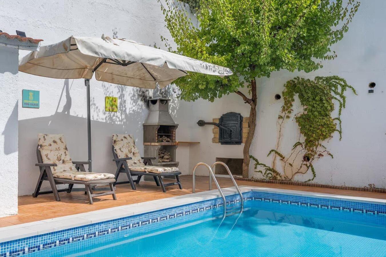 Casa Rural Vistablanca En Una Sola Planta Con Bonitas Vistas Y Piscina - Junto A La Capital Y La Alhambra Cenes De La Vega Luaran gambar