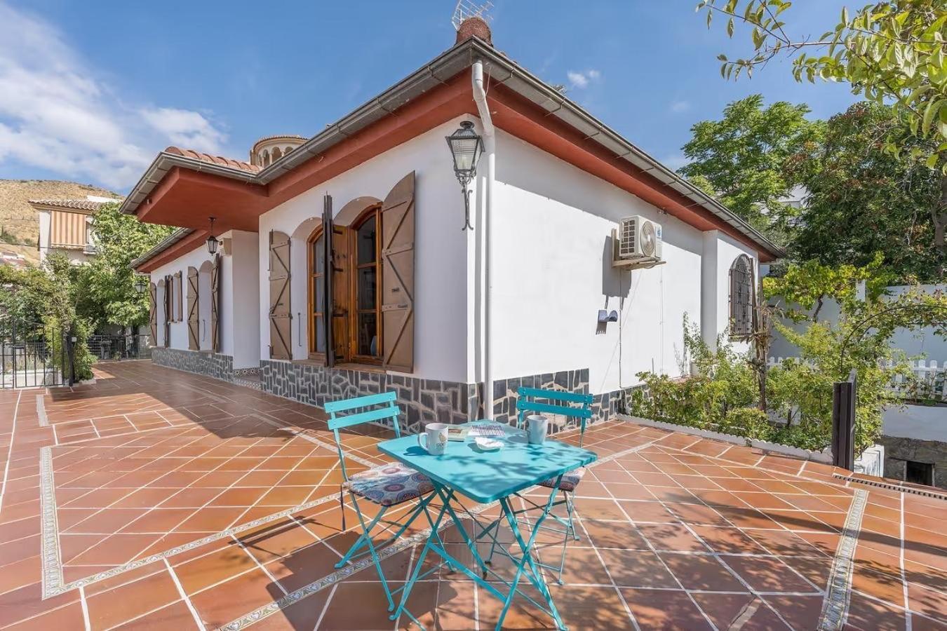 Casa Rural Vistablanca En Una Sola Planta Con Bonitas Vistas Y Piscina - Junto A La Capital Y La Alhambra Cenes De La Vega Luaran gambar